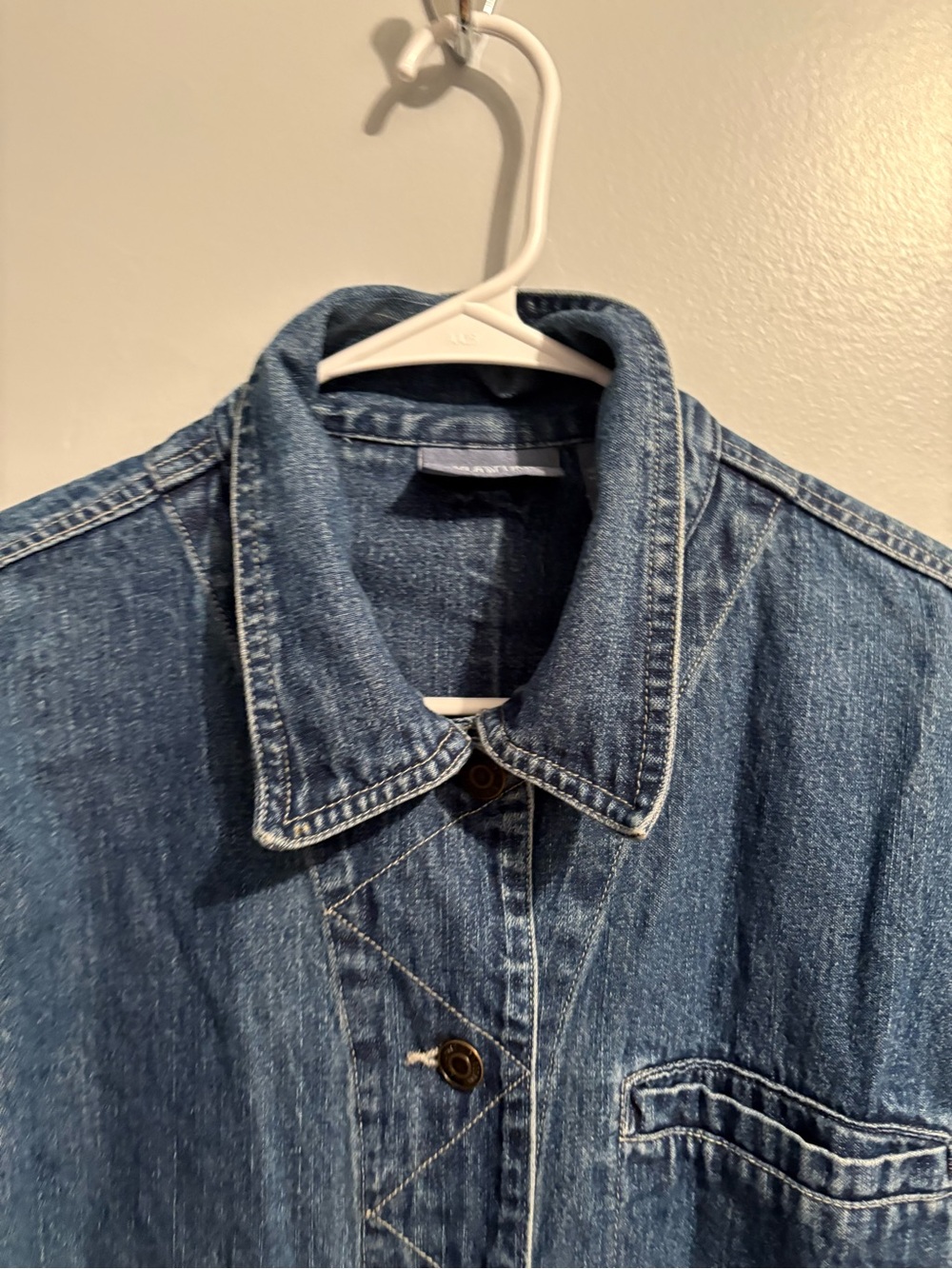 Vintage Blassport Women's Large Medium Wash Blue Denim Button-Up Jean Jacket - Picture 6 of 11